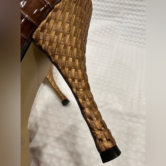 Sergio Zelcer Brown Alligator Peep Toe 4” Platform Heels~Woven Bottoms~Handmade - Picture 15 of 16